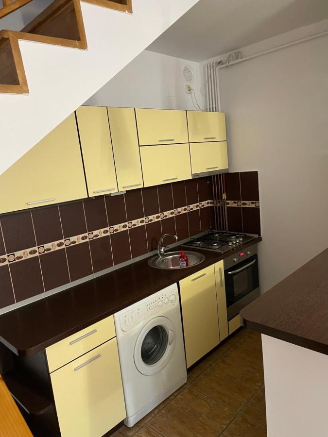 Casa Cu Balcon Apartment Brasov Exterior photo