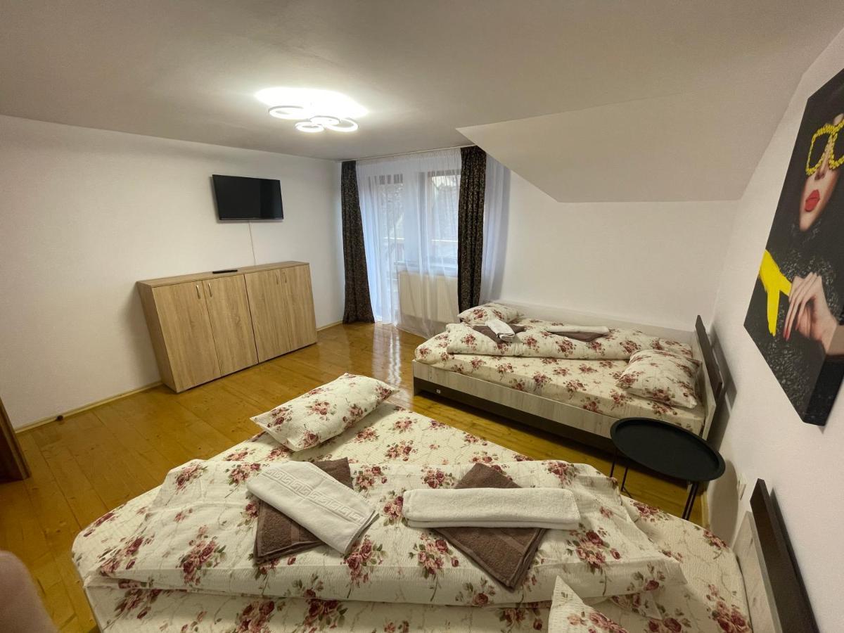Casa Cu Balcon Apartment Brasov Exterior photo