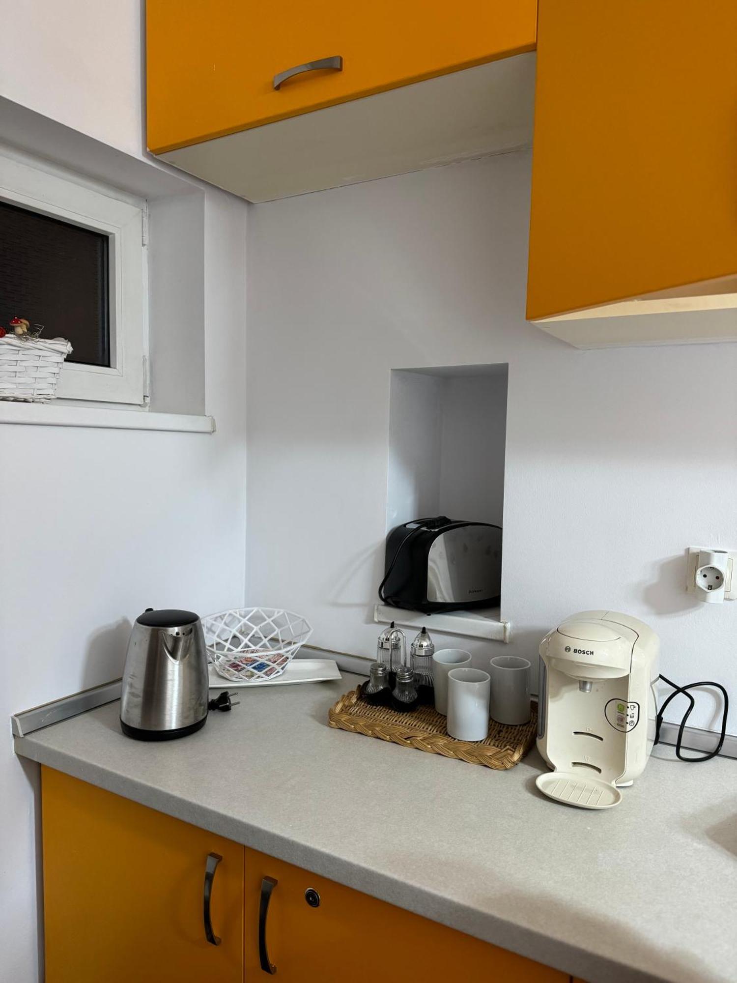 Casa Cu Balcon Apartment Brasov Exterior photo