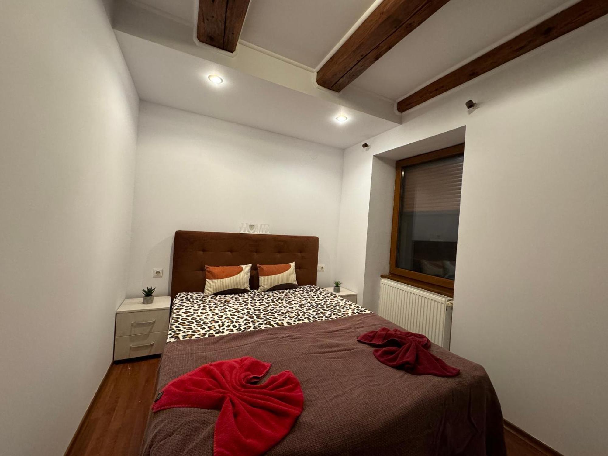 Casa Cu Balcon Apartment Brasov Exterior photo